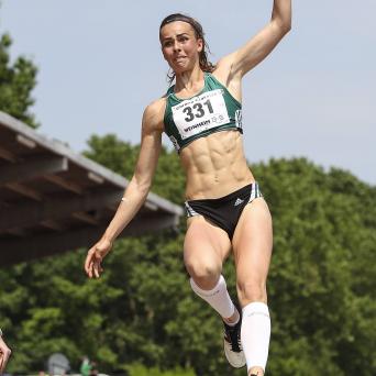 Lucie Kienast (U20) siegt mit 6,39 m mit EM-Norm in Weinheim