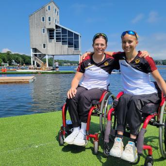 Zwei Para-Kanutinnen mit WM-Bestzeiten: Anja Adler und Johanna Pflügner (v. l.) Foto: Thomas Müller 